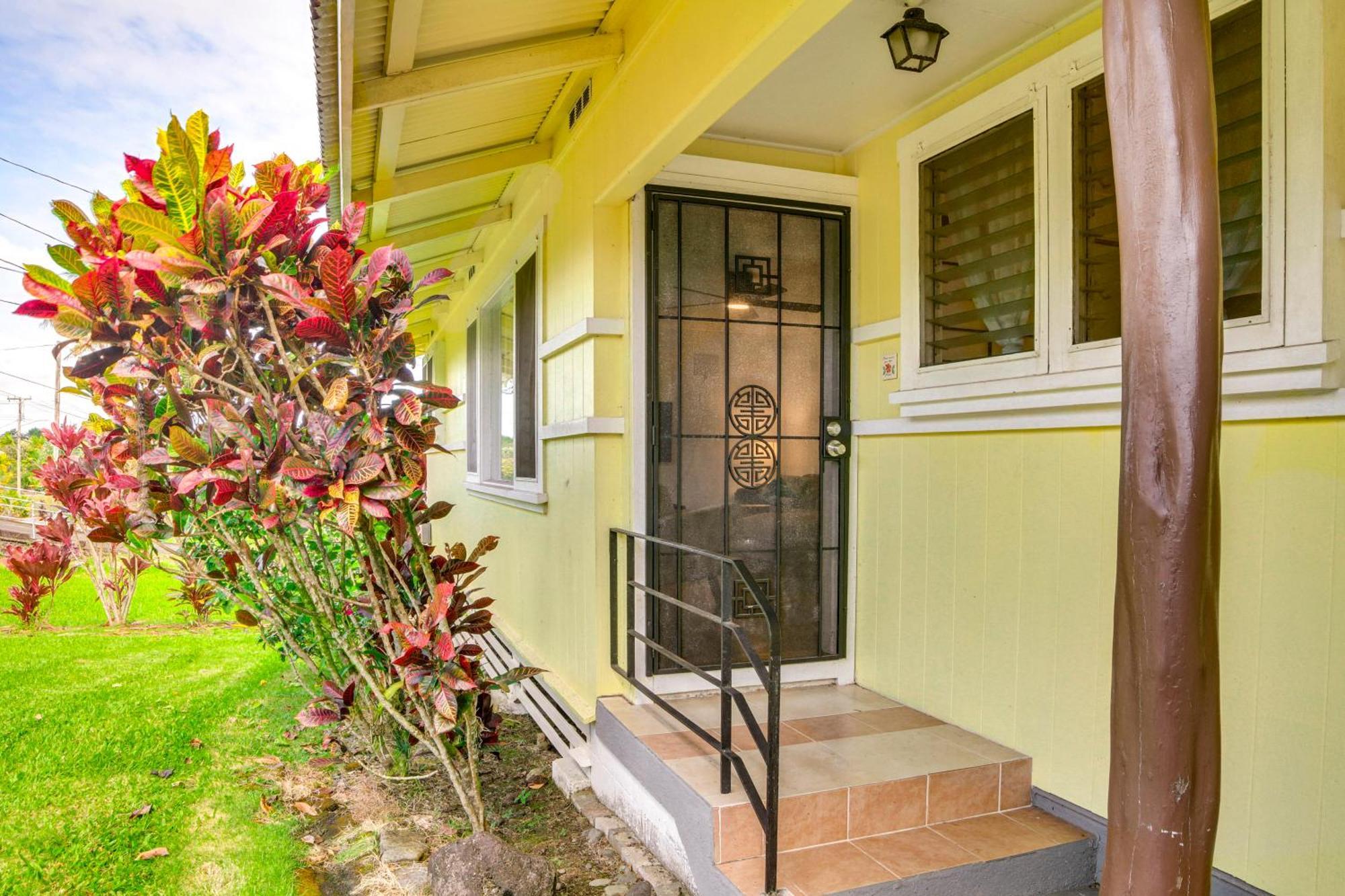Charming Historic Hilo House Minutes To Beach! Экстерьер фото